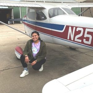 Meet your Posher, Lidia